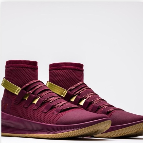 burgundy under armour shoes